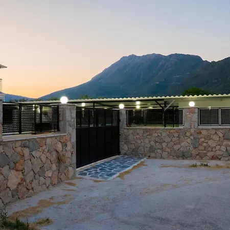 Demetrious Casa vacanze Kondaraíni